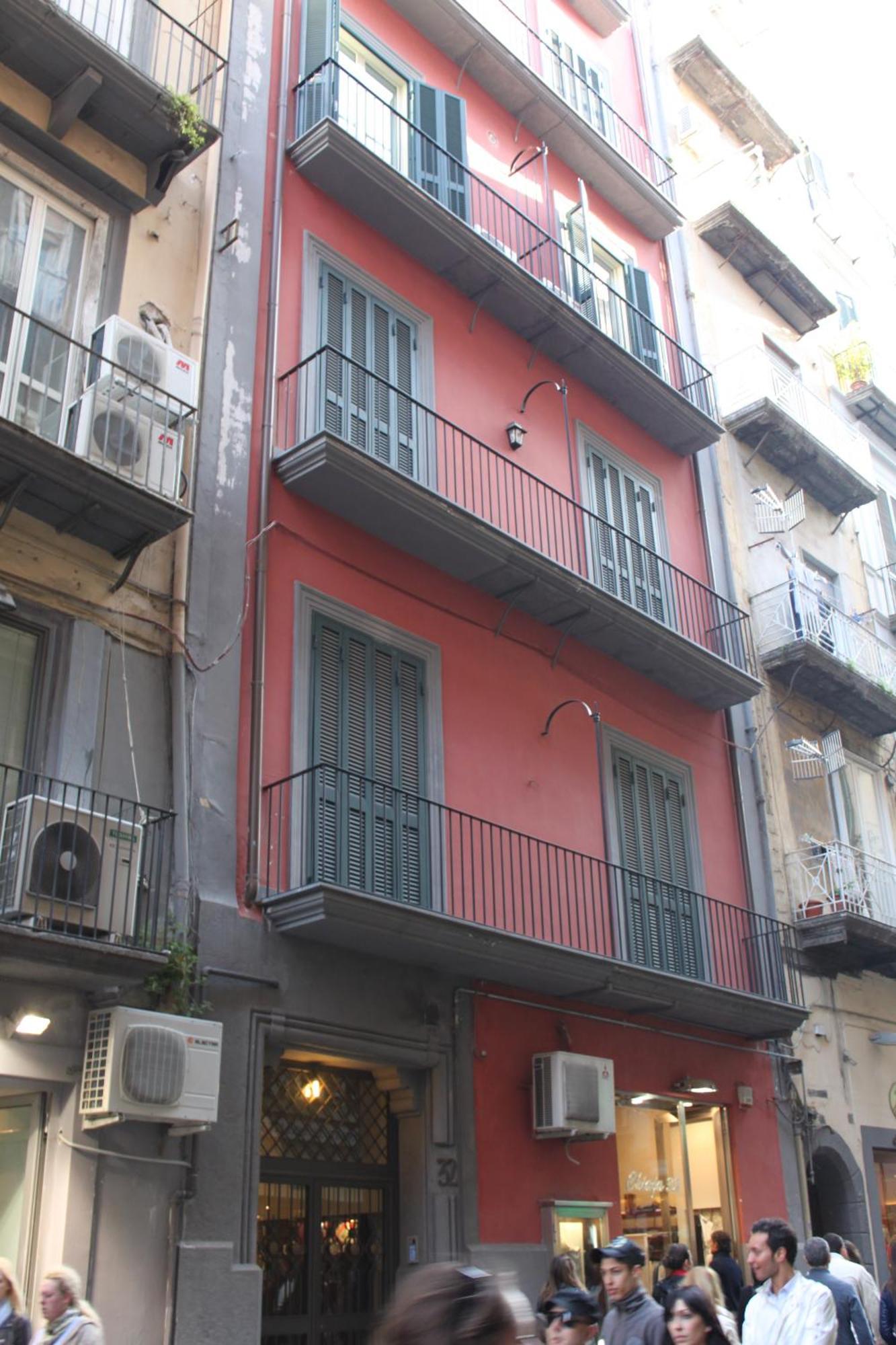נאפולי B&B Chiaia 32 מראה חיצוני תמונה