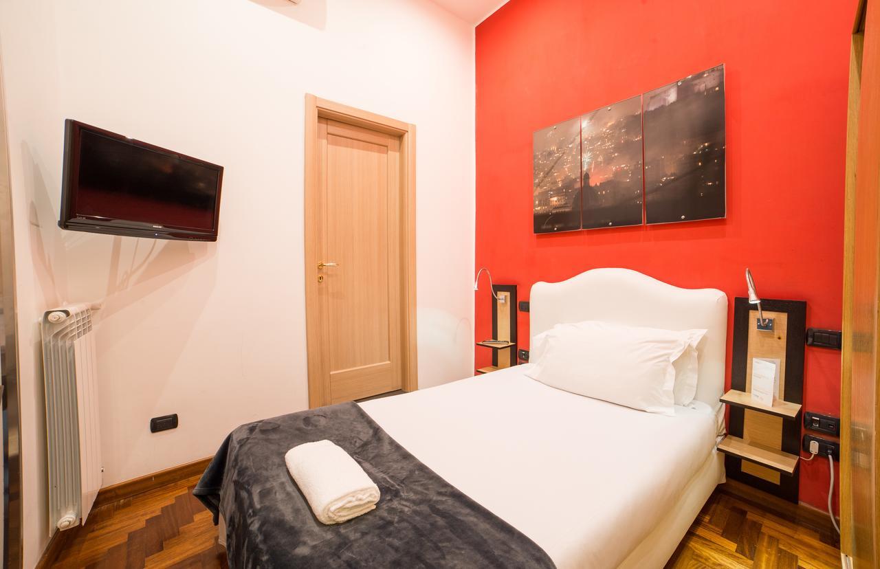 נאפולי B&B Chiaia 32 מראה חיצוני תמונה