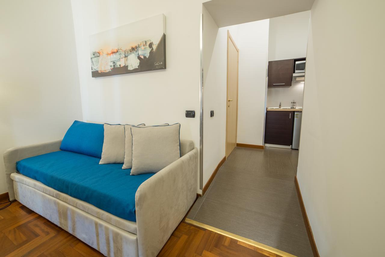 נאפולי B&B Chiaia 32 מראה חיצוני תמונה